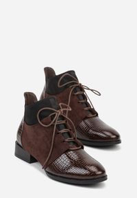 Born2be - Brązowe Botki Typu Trzewiki z Lakierowanymi Wstawkami z Tłoczeniem Krokodyla Zetilla. Kolor: brązowy. Materiał: lakier. Styl: elegancki #2