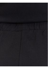 JOOP! Szorty sportowe 10224337 Czarny Regular Fit. Kolor: czarny. Materiał: bawełna #3