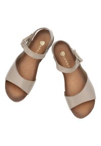 Szare Sandały Armodo Płaskie Obuwie Damskie. Okazja: na co dzień. Zapięcie: pasek. Kolor: szary. Materiał: skóra. Sezon: lato. Obcas: na płaskiej podeszwie. Styl: casual, elegancki, klasyczny #6