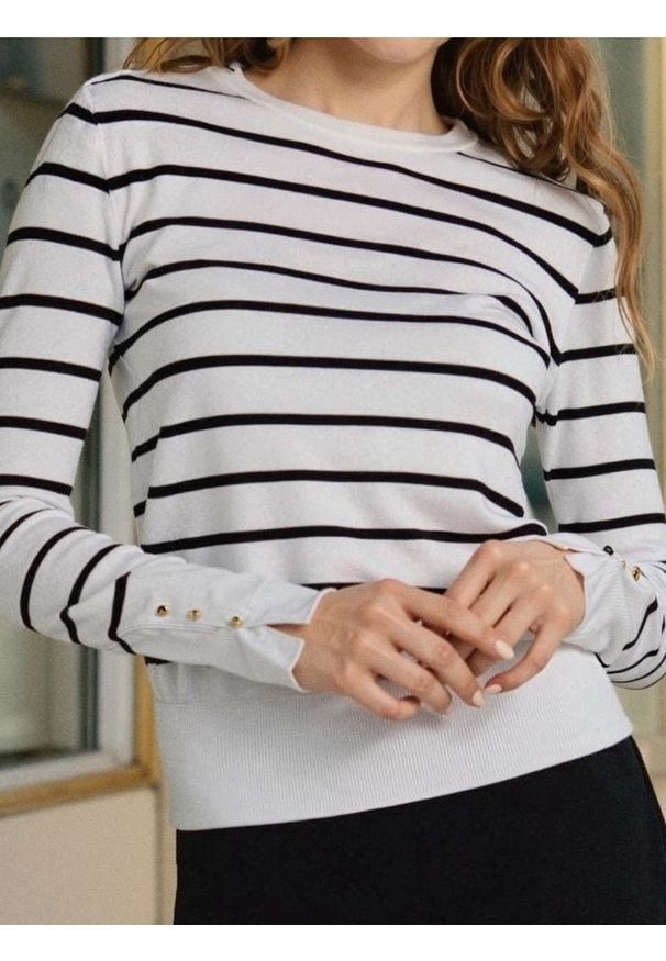 Sinsay - Sweter z ozdobnymi guzikami - wielobarwny