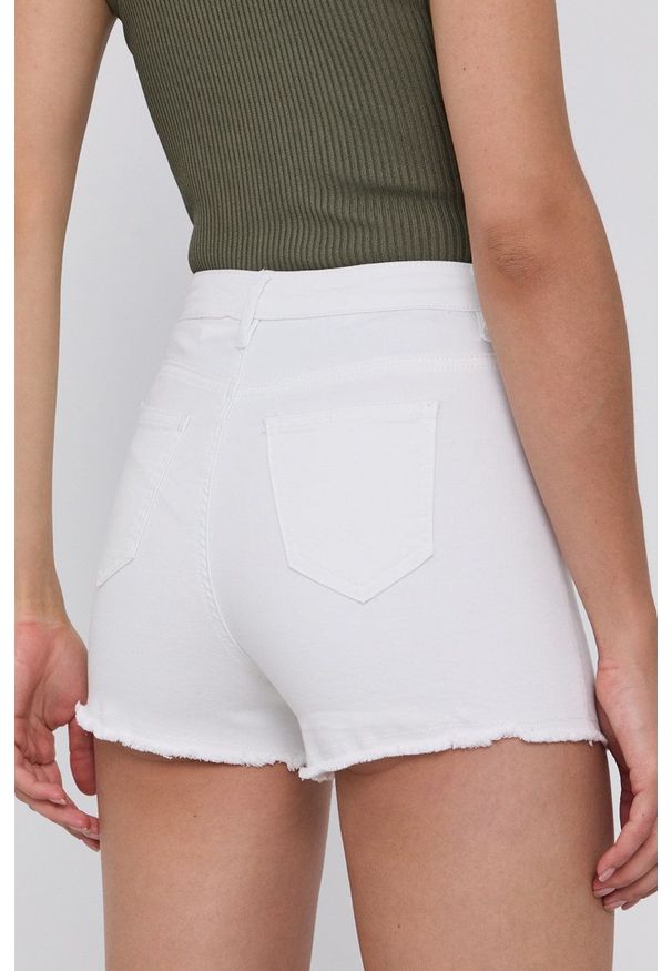Morgan - Szorty jeansowe. Okazja: na co dzień. Kolor: biały. Materiał: jeans. Wzór: gładki. Styl: casual