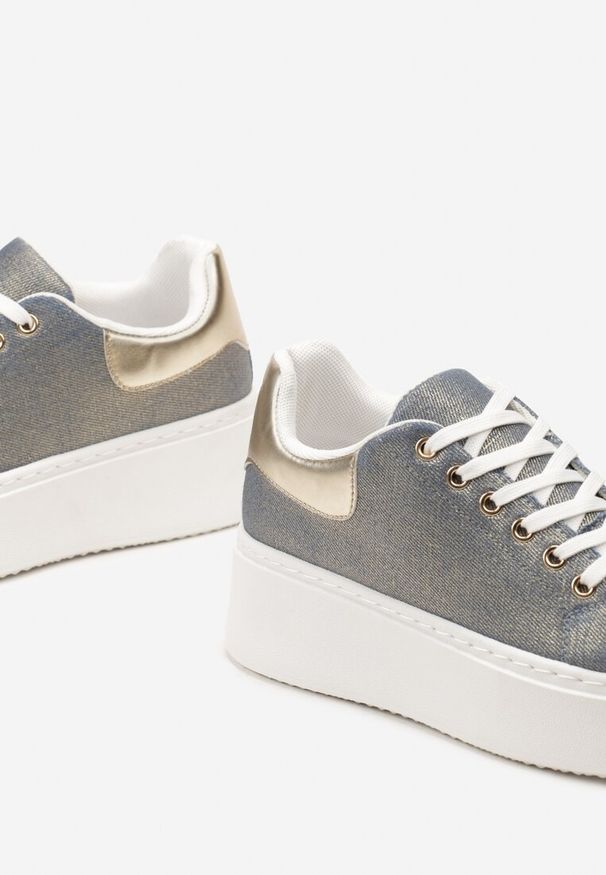 Renee - Niebiesko-Złote Sneakersy na Grubej Podeszwie przed Kostkę z Metaliczną Wstawką Morabell. Wysokość cholewki: przed kostkę. Nosek buta: okrągły. Zapięcie: sznurówki. Kolor: niebieski. Materiał: materiał. Obcas: na obcasie. Wysokość obcasa: średni