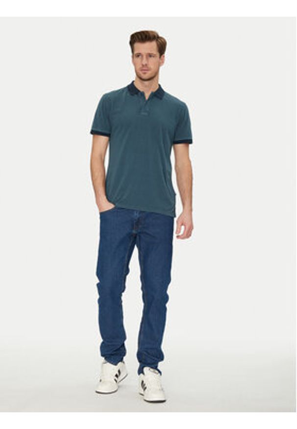 Blend Polo 20718252 Granatowy Regular Fit. Typ kołnierza: polo. Kolor: niebieski. Materiał: bawełna