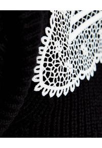 SELF PORTRAIT - Czarny sweter z kołnierzem z koronki. Kolor: czarny. Materiał: koronka. Wzór: koronka #3