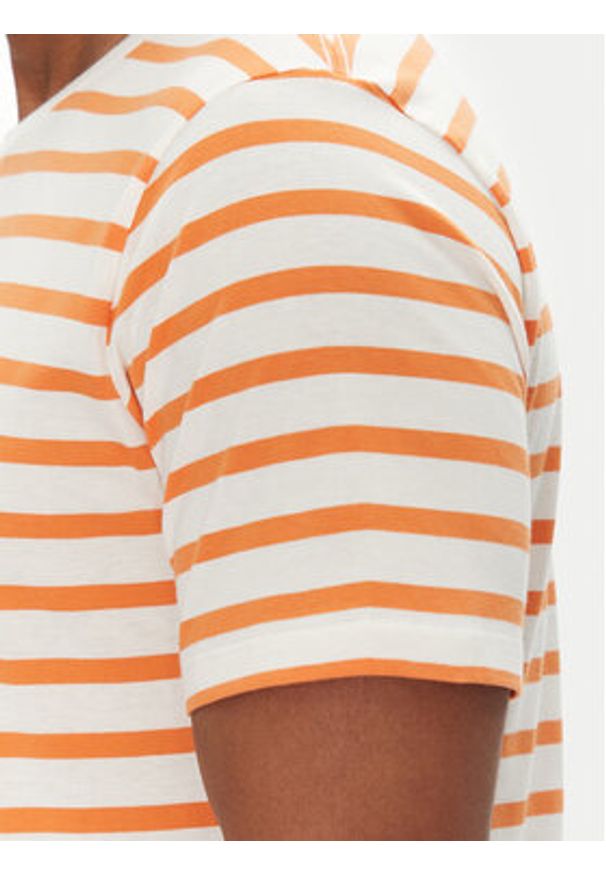 Pepe Jeans T-Shirt PM509407 Biały Regular Fit. Kolor: biały. Materiał: bawełna