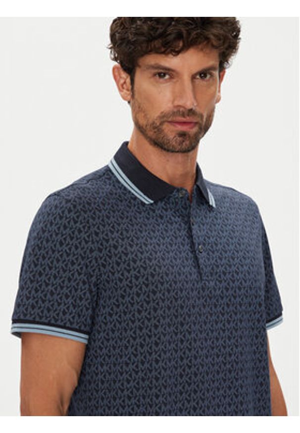 Michael Kors Polo CS550V85KS Granatowy Regular Fit. Typ kołnierza: polo. Kolor: niebieski. Materiał: bawełna