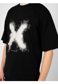 John Richmond T-Shirt | UMA24246TS | Mężczyzna | Czarny. Okazja: na co dzień. Kolor: czarny. Materiał: bawełna. Wzór: nadruk. Styl: casual #3