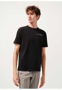 Ochnik - Czarny basic T-shirt męski z logo marki OCHNIK. Kolor: czarny. Materiał: bawełna