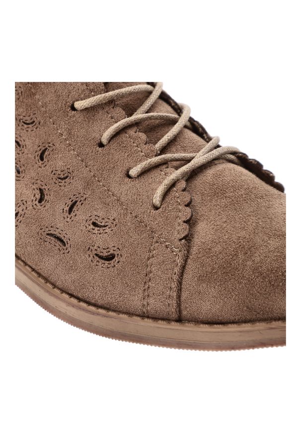 Brązowe Botki S.Barski Stylowe Obuwie Damskie. Zapięcie: sznurówki. Kolor: brązowy. Materiał: materiał. Szerokość cholewki: normalna. Wzór: ażurowy. Styl: elegancki