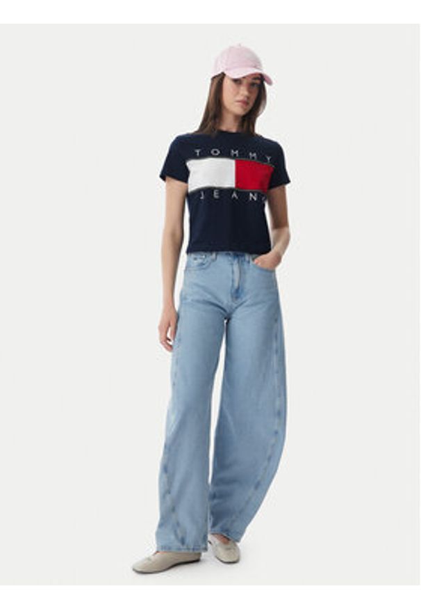 Tommy Jeans T-Shirt Flag DW0DW22818 Granatowy Regular Fit. Kolor: niebieski. Materiał: bawełna