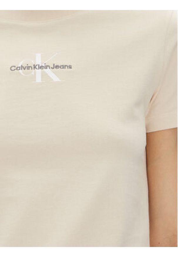 Calvin Klein Jeans T-Shirt Monologo Baby Tee J20J223113 Beżowy Slim Fit. Kolor: beżowy. Materiał: bawełna
