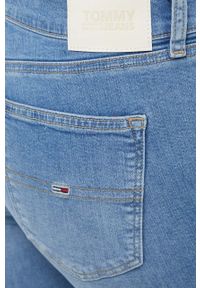 Tommy Jeans jeansy Nora damskie kolor niebieski. Kolor: niebieski #4