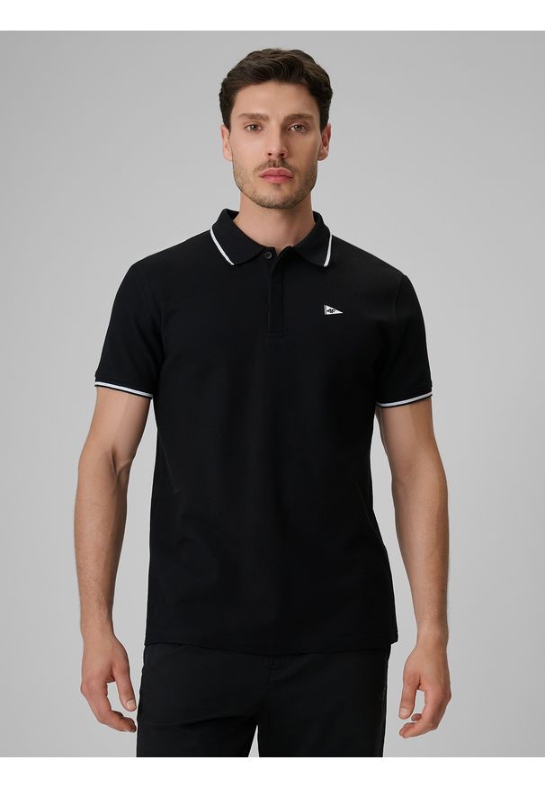 4f - 4F Koszulka polo regular męska - czarna M. Okazja: na co dzień. Typ kołnierza: polo. Kolor: czarny. Materiał: materiał, bawełna, jeans, dzianina, tkanina. Styl: klasyczny, casual