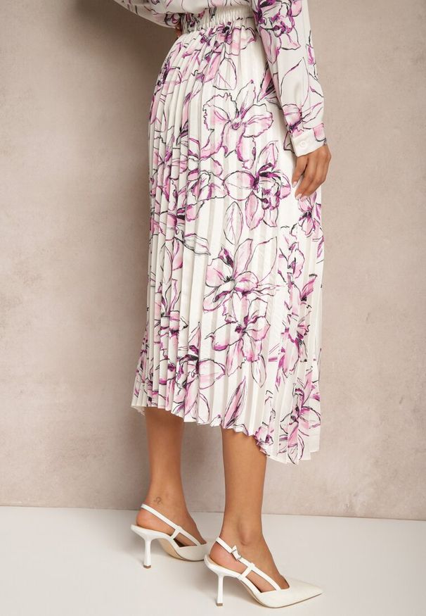 Renee - Biało-Fuksjowa Plisowana Spódnica z Wiskozą w Kwiatowy Print Rivavina. Okazja: na co dzień. Kolor: biały. Materiał: wiskoza. Wzór: nadruk, kwiaty. Styl: klasyczny, casual, elegancki
