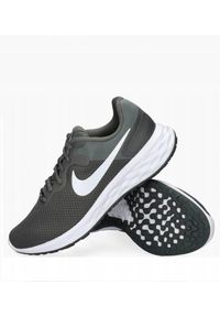 Buty Nike Revolution 6 DC3728-004. Kolor: biały, szary, wielokolorowy. Model: Nike Revolution