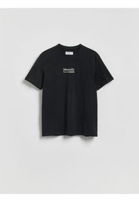 Reserved - T-shirt regular z nadrukiem - czarny. Kolor: czarny. Materiał: dzianina, bawełna. Wzór: nadruk #1