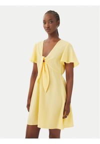 Vero Moda Sukienka codzienna Vira 10340739 Żółty Regular Fit. Okazja: na co dzień. Kolor: żółty. Materiał: wiskoza. Typ sukienki: proste. Styl: casual #1