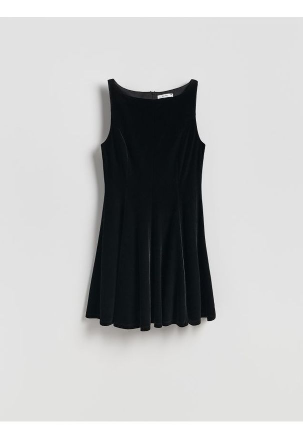 Reserved - Welurowa sukienka - czarny. Kolor: czarny. Materiał: welur. Typ sukienki: proste