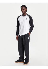 Adidas - adidas Spodnie dresowe Wabash JP4489 Czarny Loose Fit. Kolor: czarny. Materiał: bawełna