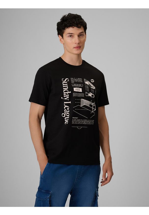 4f - 4F T-shirt regular z nadrukiem męski - czarny L. Okazja: na co dzień. Kolor: czarny. Materiał: materiał, bawełna, dzianina. Wzór: nadruk. Styl: klasyczny, casual