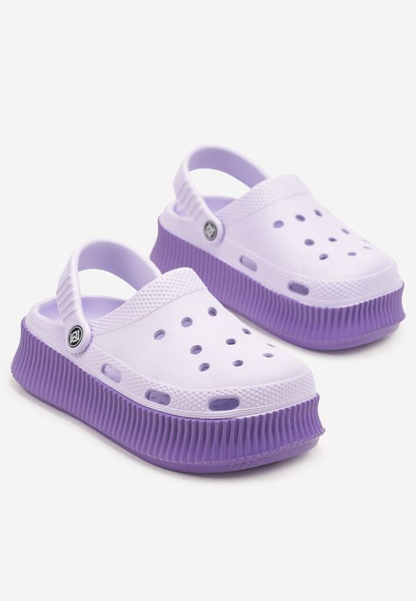 Born2be - Fioletowe Klapki z Paskiem Podtrzymującym Piętę Nimiassa. Okazja: na plażę, na co dzień. Kolor: fioletowy. Wzór: aplikacja. Sezon: lato. Styl: casual
