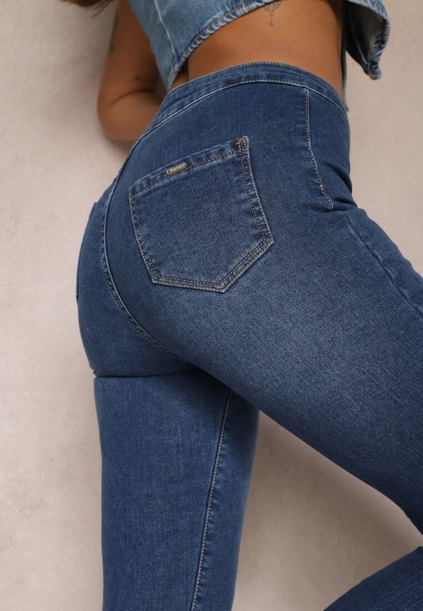 Renee - Granatowe Jeansy Skinny High Waist Vivizo. Stan: podwyższony. Kolor: niebieski