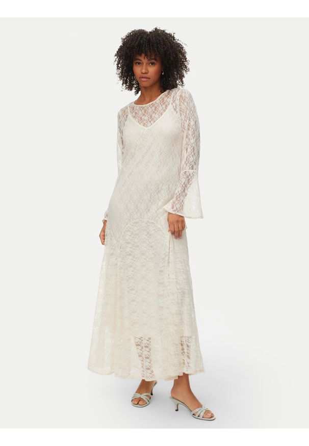 Vero Moda Sukienka letnia Loulou 10346192 Biały Loose Fit. Kolor: biały. Materiał: syntetyk. Sezon: lato