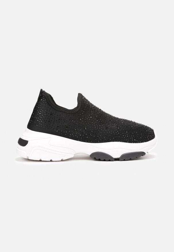 Renee - Czarne Wsuwane Sneakersy Zdobione Drobnymi Cyrkoniami Alitria. Okazja: na co dzień. Nosek buta: okrągły. Zapięcie: bez zapięcia. Kolor: czarny. Wzór: aplikacja. Materiał: jeans, materiał. Sezon: lato, wiosna. Obcas: na obcasie. Wysokość obcasa: niski