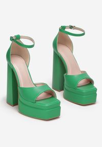 Born2be - Zielone Sandały Depheusa. Nosek buta: otwarty. Zapięcie: pasek. Kolor: zielony. Obcas: na platformie. Styl: elegancki #4