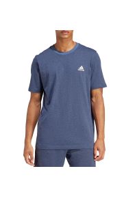 Adidas - Koszulka adidas Sportswear M Melt IR5317 - niebieska. Kolor: niebieski. Materiał: dresówka, materiał, bawełna. Długość rękawa: krótki rękaw. Długość: krótkie