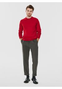 Pako Lorente - PAKO LORENTE – Czerwony męski sweter. Kolor: czerwony, niebieski, zielony. Materiał: akryl, wełna, poliamid. Wzór: gładki. Sezon: jesień #9