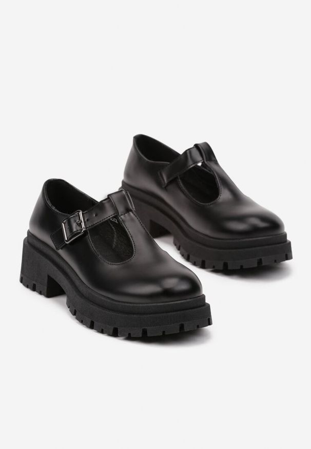 Renee - Czarne Płaskie Półbuty z Paskami na Sprzączkę Elosie. Zapięcie: pasek. Kolor: czarny. Materiał: jeans. Wzór: paski. Sezon: lato, wiosna. Styl: elegancki