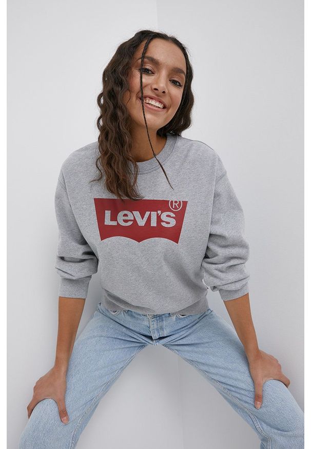 Levi's® - Levi's bluza bawełniana damska kolor szary z nadrukiem. Okazja: na spotkanie biznesowe, na co dzień. Kolor: szary. Materiał: bawełna. Wzór: nadruk. Styl: casual, biznesowy
