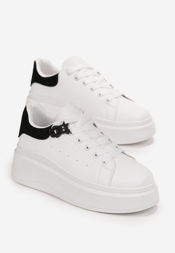 Born2be - Białe Wiązane Sneakersy na Grubej Platformie z Cholewką przed Kostkę Auture. Wysokość cholewki: przed kostkę. Nosek buta: okrągły. Kolor: biały. Szerokość cholewki: normalna. Obcas: na platformie
