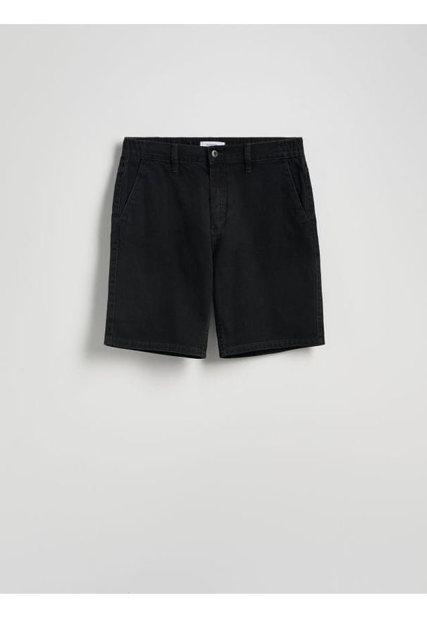 Reserved - Szorty jeansowe slim fit - czarny. Kolor: czarny. Materiał: jeans
