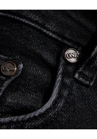 ONETEASPOON - Czarne jeansy rurki Freebirds II Low Waist. Kolor: czarny