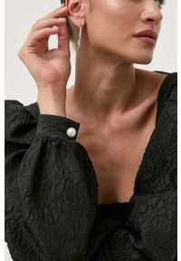 Custommade sukienka kolor czarny mini rozkloszowana. Typ kołnierza: dekolt w karo. Kolor: czarny. Typ sukienki: rozkloszowane. Długość: mini #4