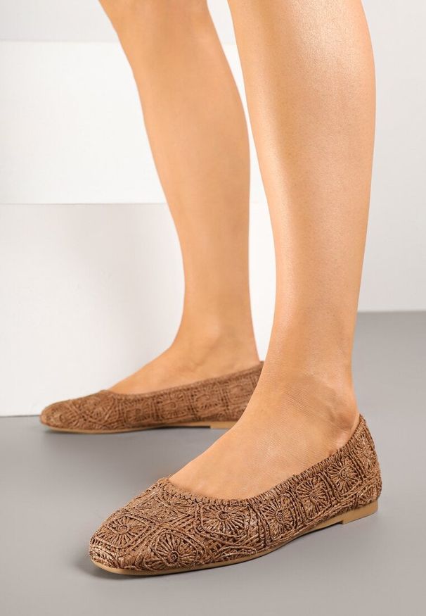 Born2be - Brązowe Strukturalne Balerinki z Plecionki Resanya. Okazja: na co dzień. Zapięcie: bez zapięcia. Kolor: brązowy. Materiał: jedwab, jeans. Styl: casual
