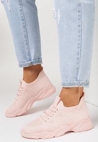 Born2be - Różowe Buty Sportowe Iomasia. Nosek buta: okrągły. Kolor: różowy. Materiał: materiał. Szerokość cholewki: normalna #3