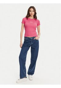 Guess Jeans T-Shirt W5YP37 KA0H1 Różowy Slim Fit. Kolor: różowy. Materiał: bawełna #3