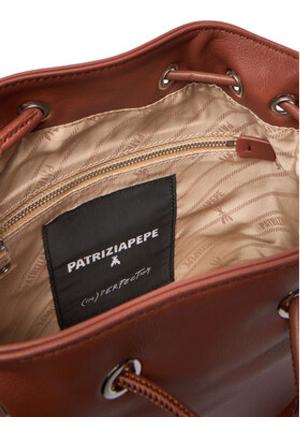 Patrizia Pepe Torebka 2B0126/L113 Brązowy. Kolor: brązowy. Materiał: skórzane