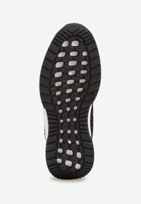 Born2be - Czarne Wsuwane Buty Sportowe z Elastyczną Cholewką i Ozdobną Wstawką na Podeszwie Moonsara. Okazja: na co dzień. Zapięcie: bez zapięcia. Kolor: czarny. Materiał: jeans. Szerokość cholewki: normalna. Sport: fitness #9