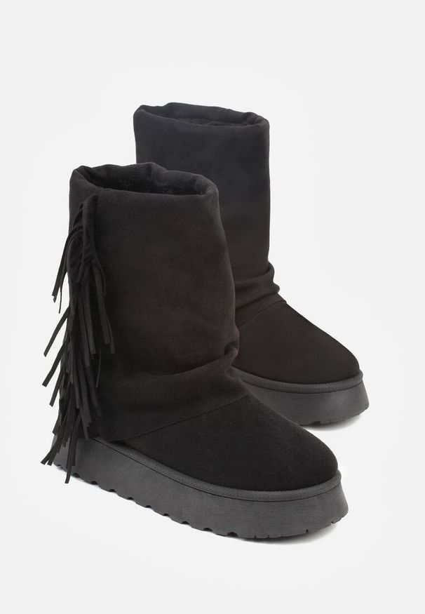 Born2be - Czarne Botki w Stylu Śniegowców z Frędzlami i Cholewką Imitującą Nogawkę Sierafera. Zapięcie: bez zapięcia. Kolor: czarny. Materiał: jeans. Szerokość cholewki: normalna