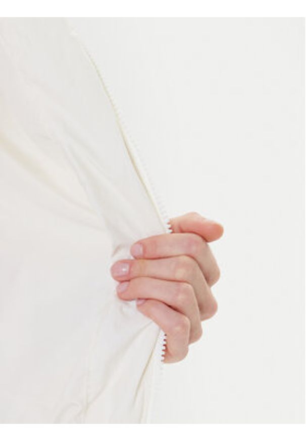 Guess Kurtka przejściowa V5YL03 WHEB2 Écru Regular Fit. Materiał: syntetyk