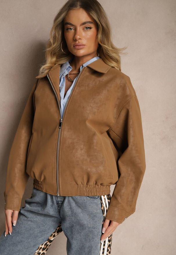 Renee - Brązowa Kurtka z Wiskozą i Kołnierzykiem Naneleta. Okazja: na co dzień. Kolor: brązowy. Materiał: wiskoza. Styl: klasyczny, casual, elegancki