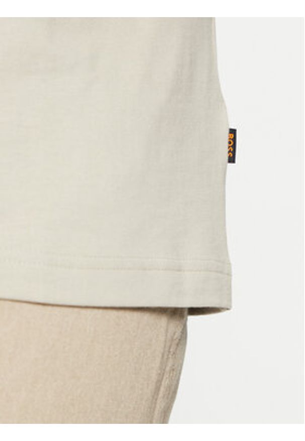 BOSS T-Shirt Te_Mextour 50535079 Beżowy Regular Fit. Kolor: beżowy. Materiał: bawełna