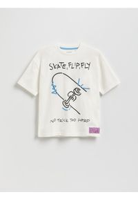 Reserved - T-shirt z nadrukiem - złamana biel. Materiał: bawełna, dzianina. Wzór: nadruk