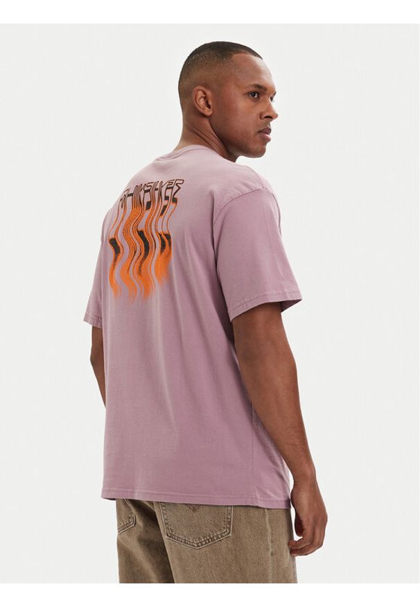 Quiksilver T-Shirt Elderberry EQYZT08200 Fioletowy Regular Fit. Kolor: fioletowy. Materiał: bawełna
