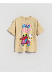Reserved - Bawełniany t-shirt z nadrukiem - beżowy. Kolor: beżowy. Materiał: bawełna. Wzór: nadruk