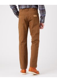Wrangler - WRANGLER TEXAS MĘSKIE SPODNIE JEANSOWE SADDLE BROWN W12193248 112319291 #2